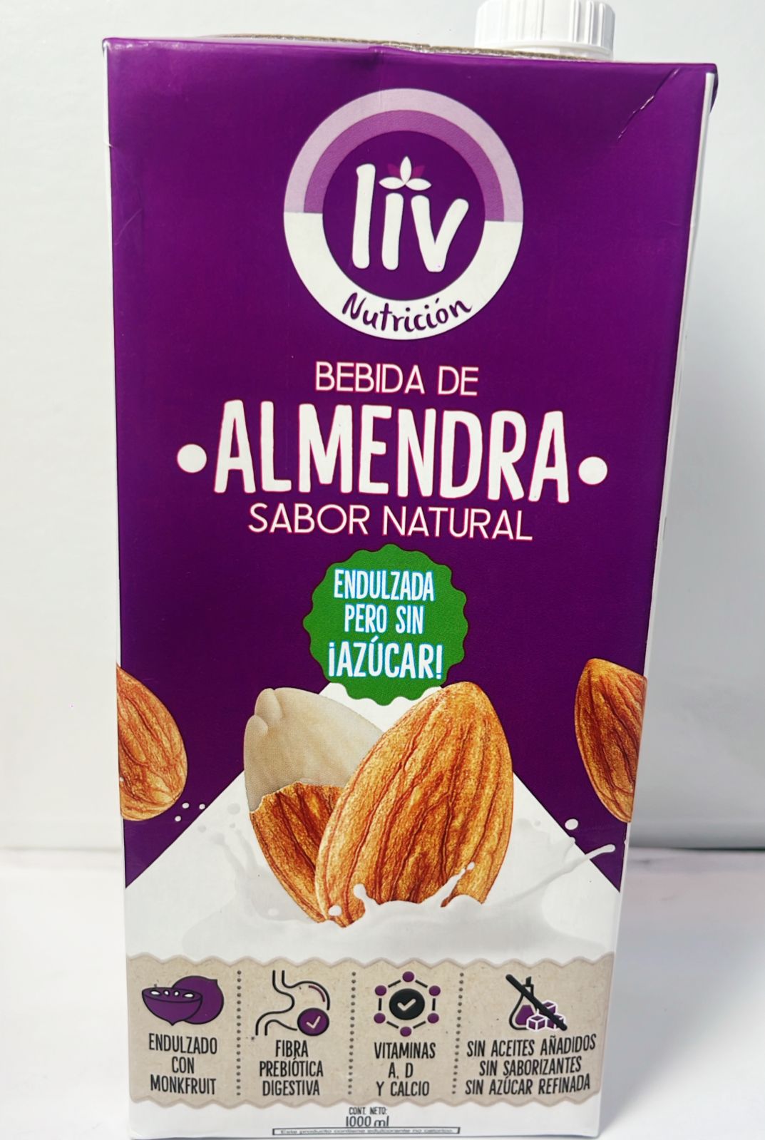 liv almendra con